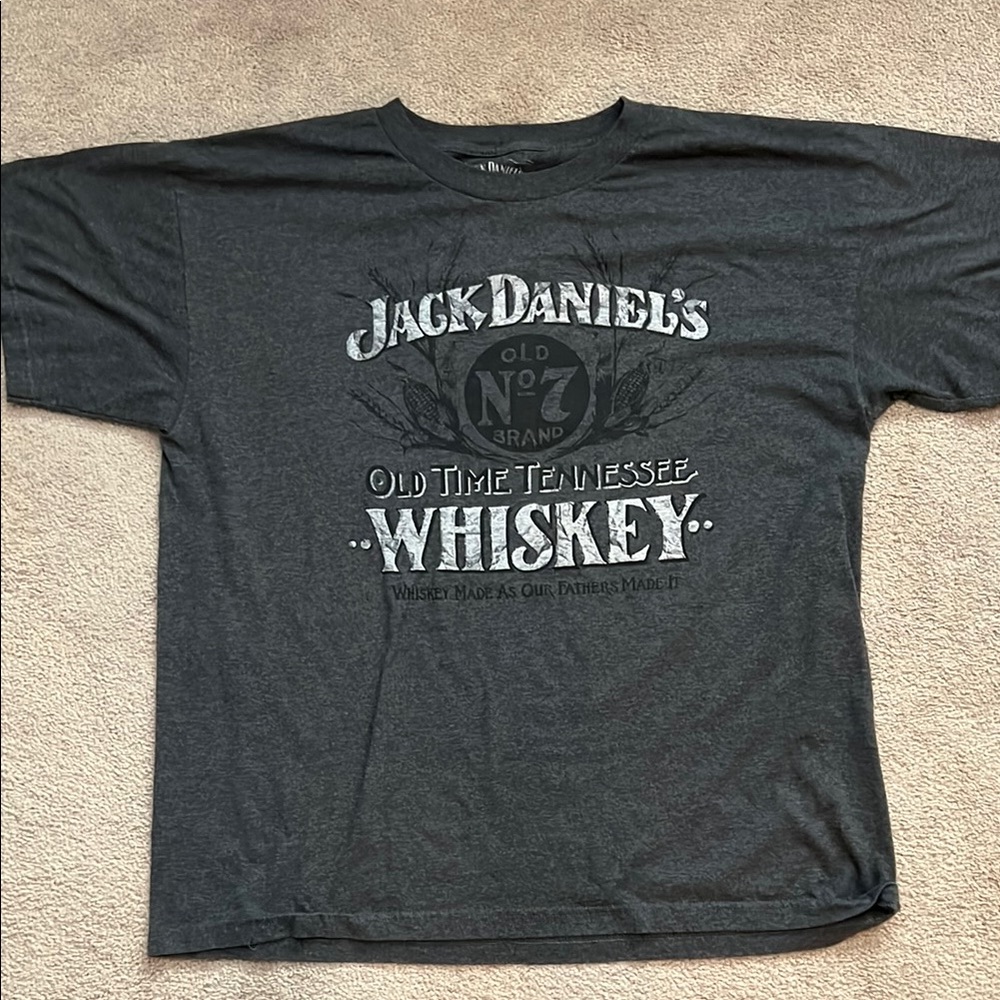 Jack Daniels Gray Short Sleeve Tee Classic Logo-size 2XL, EUC